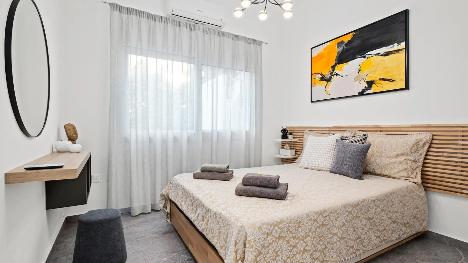 Fatcow Beach Apartment Ларнака