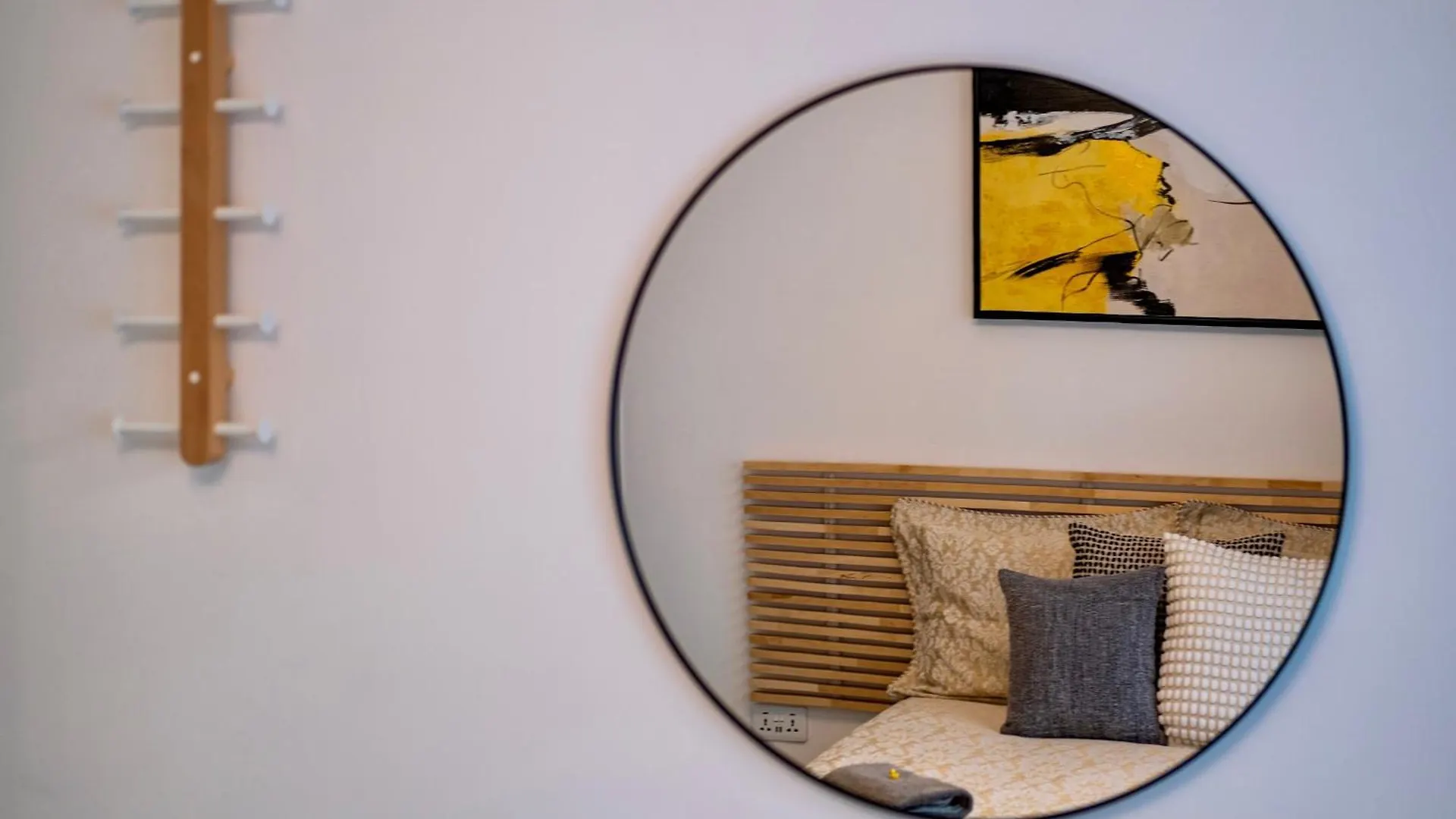 Fatcow Beach Apartment Ларнака